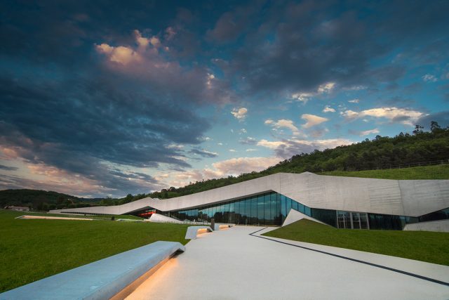 Centro Internacional de Arte Parietal de Lascaux